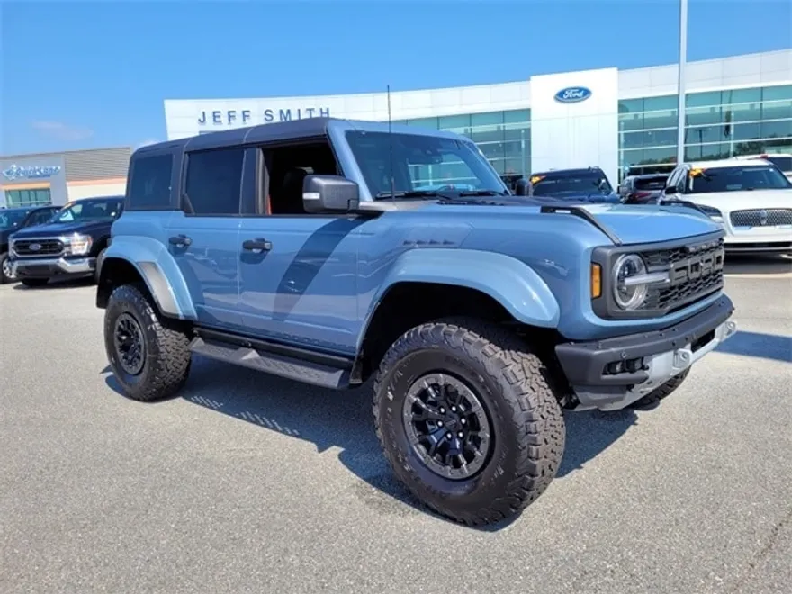 2025 Ford Bronco Raptor photo 1