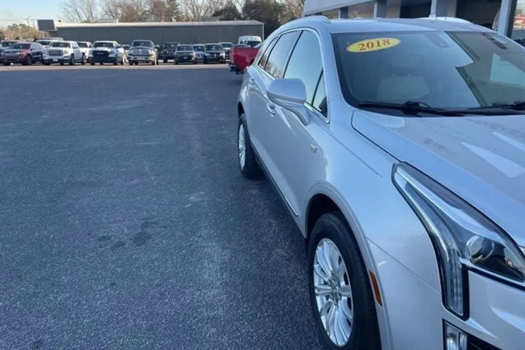 2018 Cadillac XT5 Base photo 1