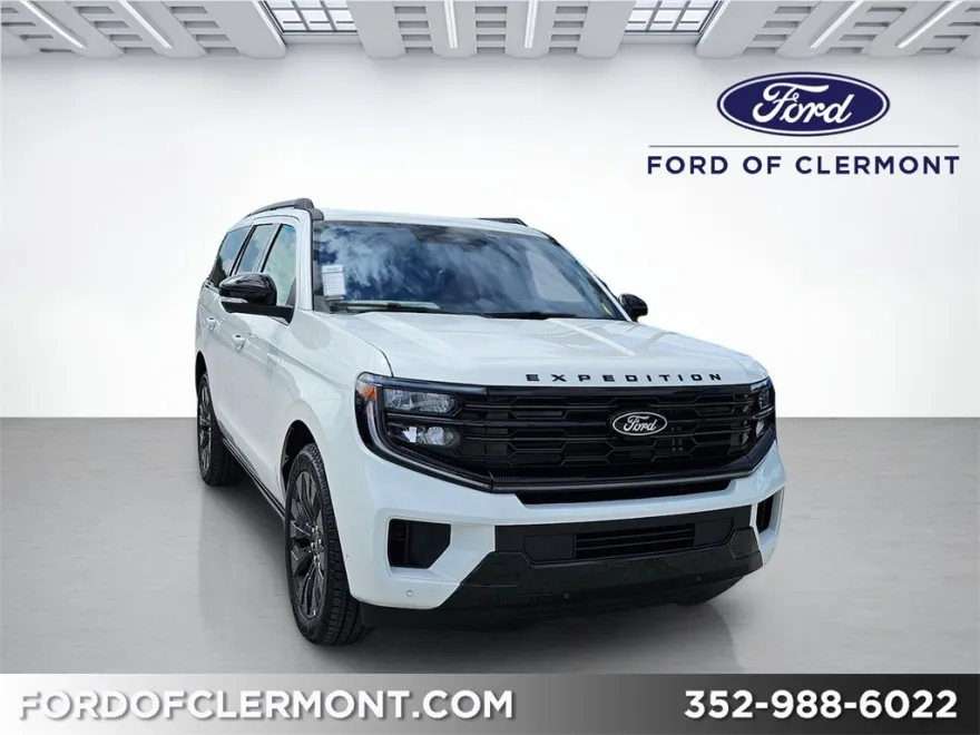 2025 Ford Expedition Platinum photo 1