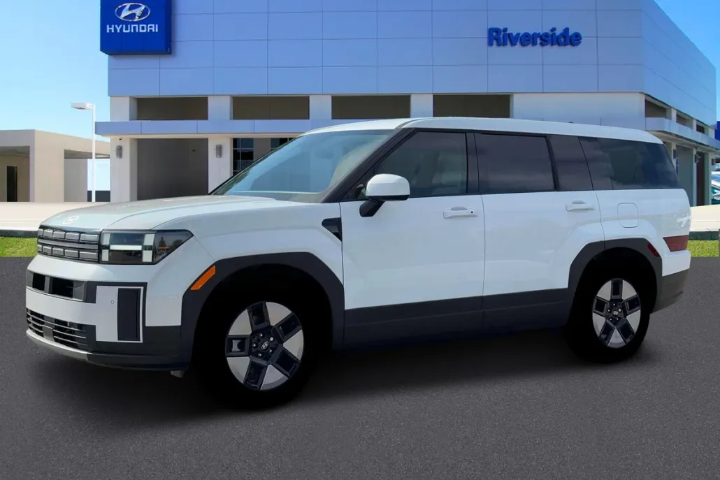 2026 Hyundai Santa Fe SE photo 1