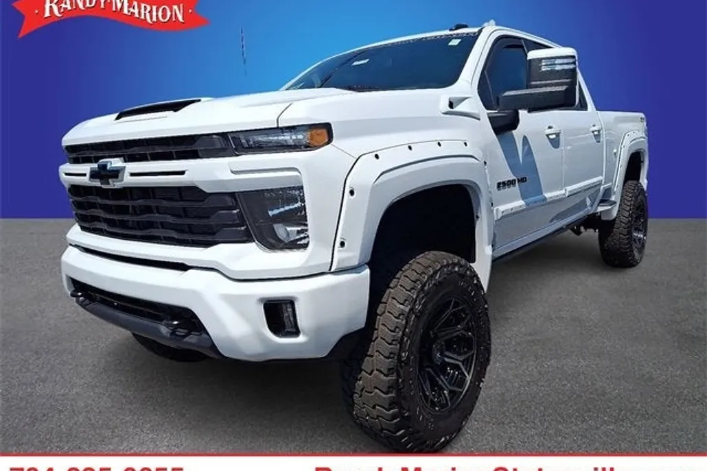 2025 Chevrolet Silverado 2500HD LT photo 1