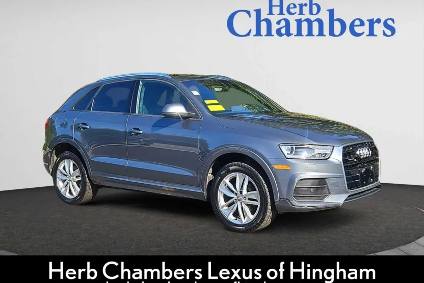 2017 Audi Q3 Premium photo 1