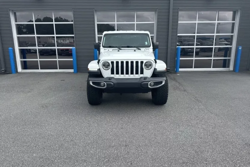 2021 Jeep Gladiator Overland photo 1
