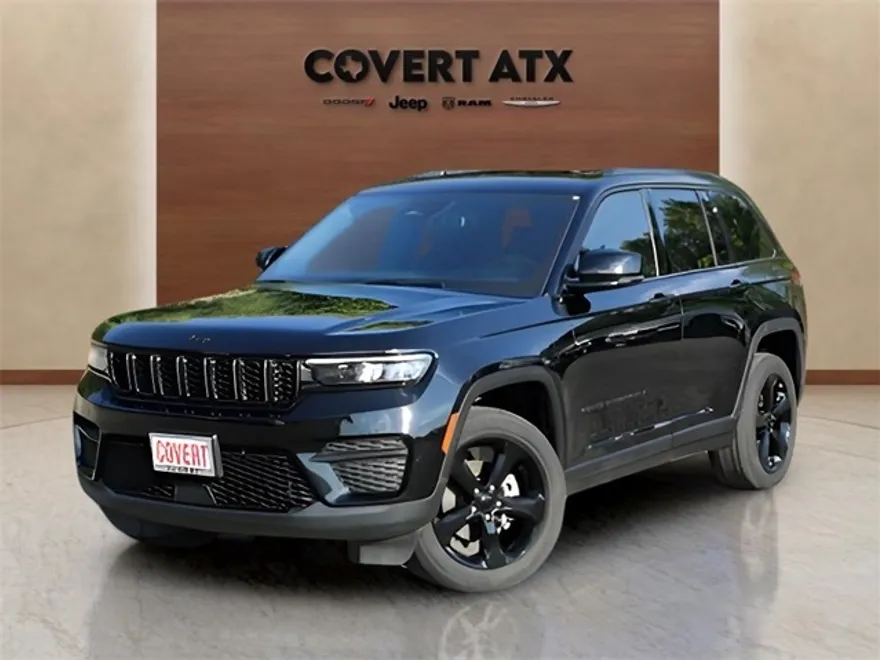 2023 Jeep Grand Cherokee Altitude photo 1