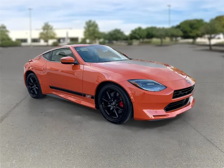 2024 Nissan Z Performance photo 1