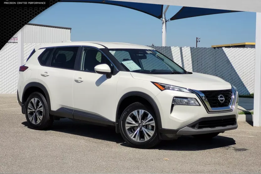 2023 Nissan Rogue SV photo 1
