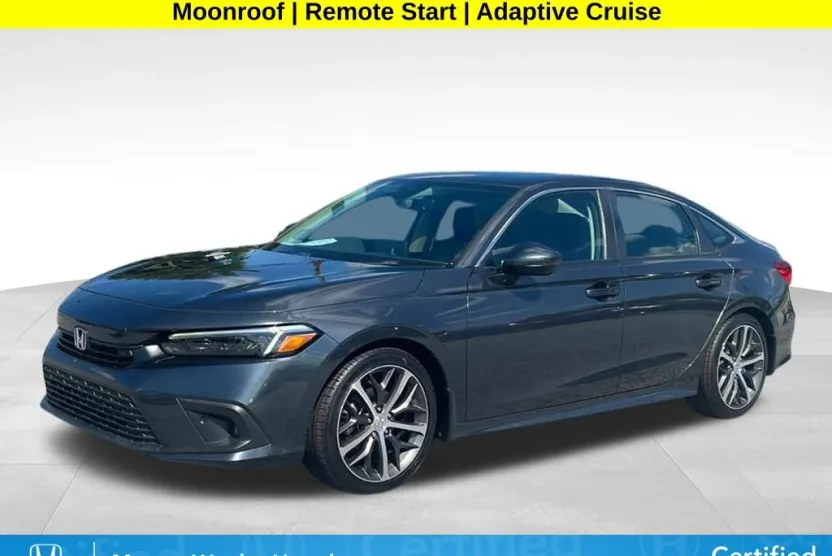 2022 Honda Civic Sport Touring photo 1