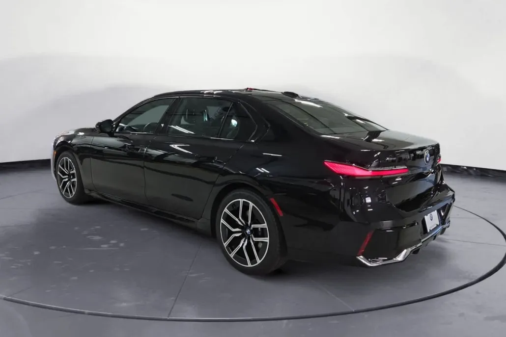2024 Bmw 740i xDrive photo 1