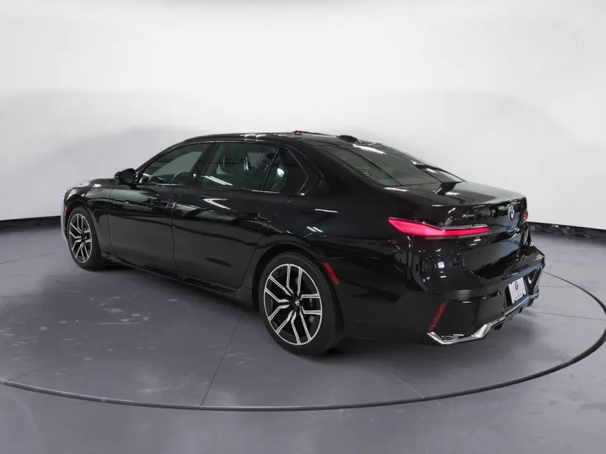 2024 Bmw 740i xDrive photo 1