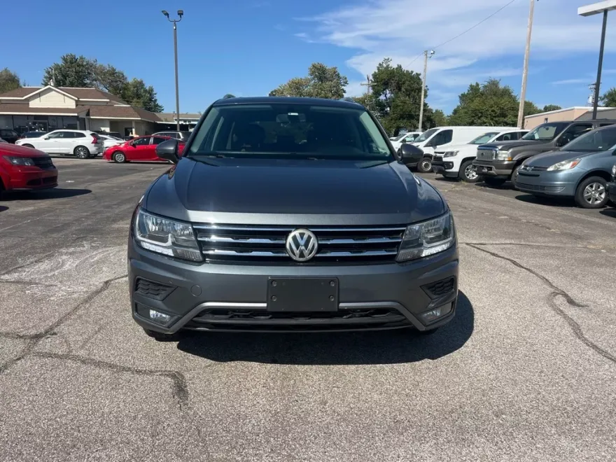 2018 Volkswagen Tiguan SE photo 1