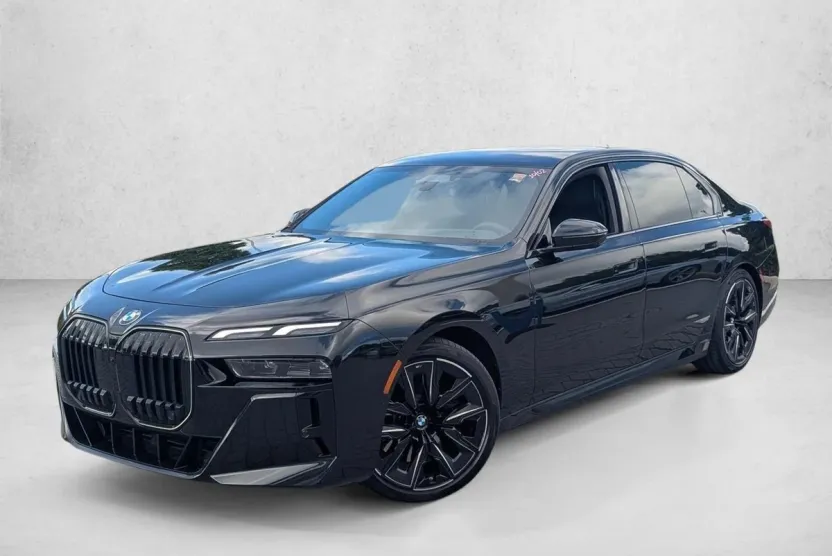 2025 Bmw 740i photo 1