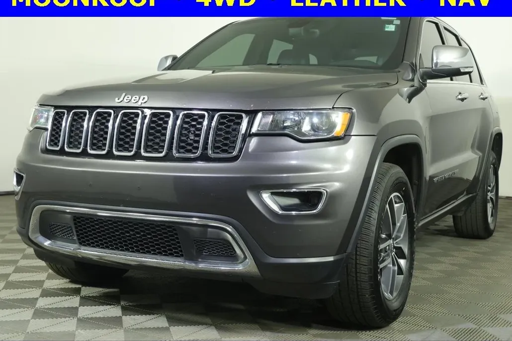 2017 Jeep Grand Cherokee Limited photo 1
