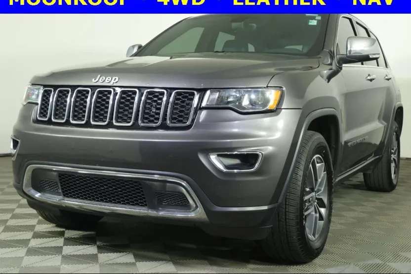 2017 Jeep Grand Cherokee Limited photo 1