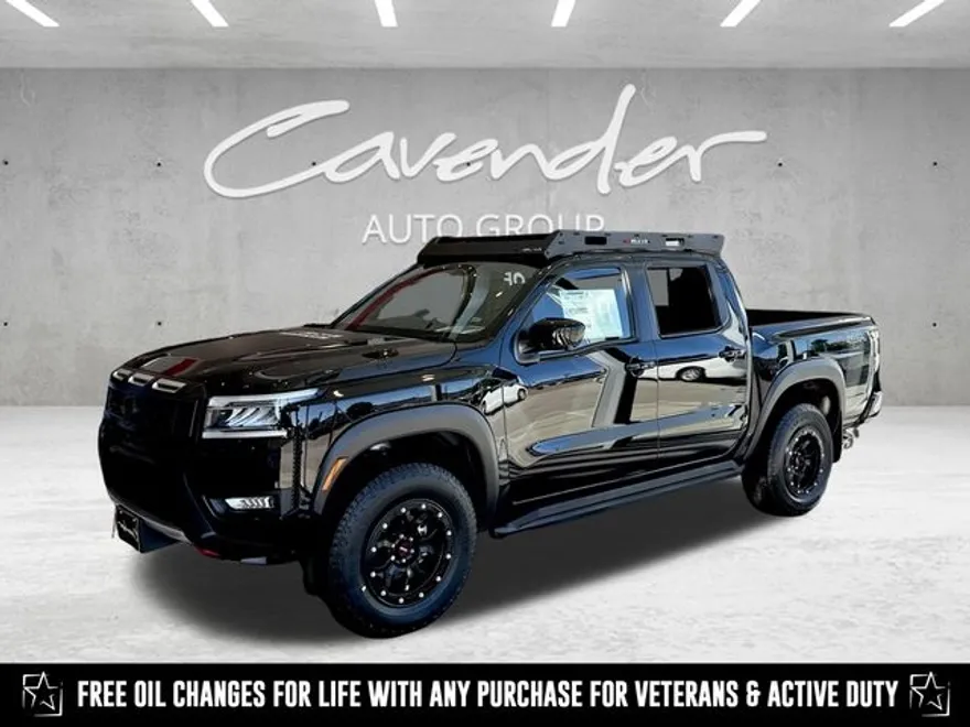 2025 Nissan Frontier PRO-4X photo 1