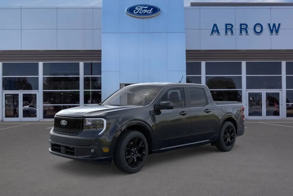 2025 Ford Maverick photo 1