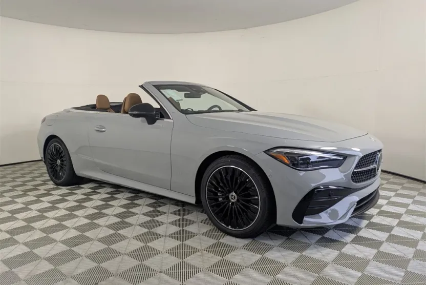 2026 Mercedes Benz CLE 300 4MATIC Cabriolet photo 1