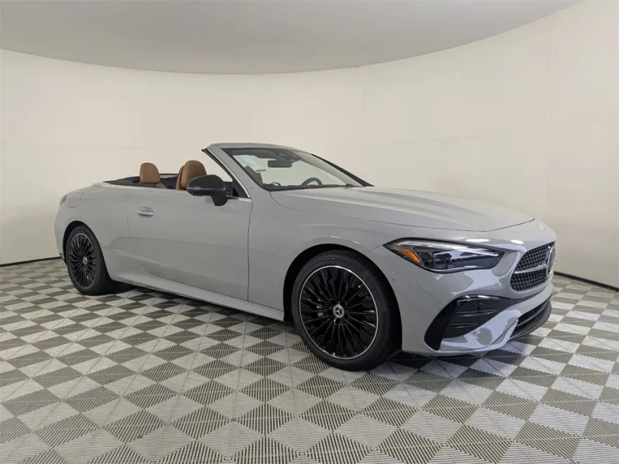 2026 Mercedes Benz CLE 300 4MATIC Cabriolet photo 1