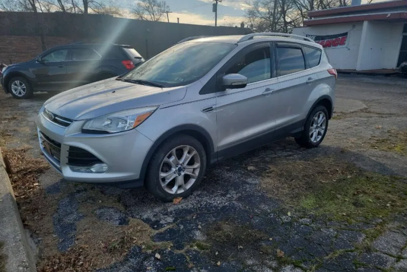 2016 Ford Escape Titanium photo 1