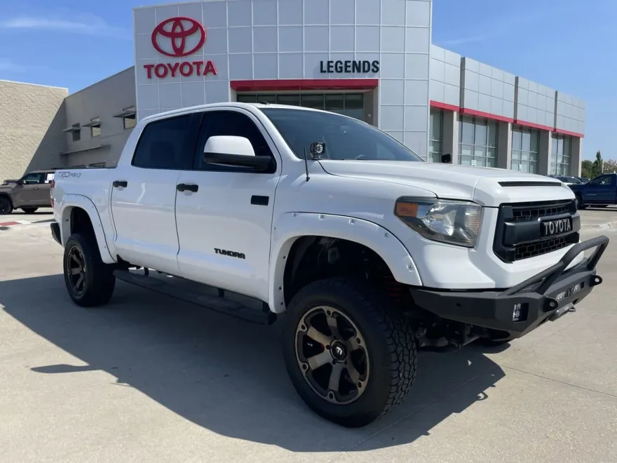2016 Toyota Tundra SR5 TRD Pro photo 1