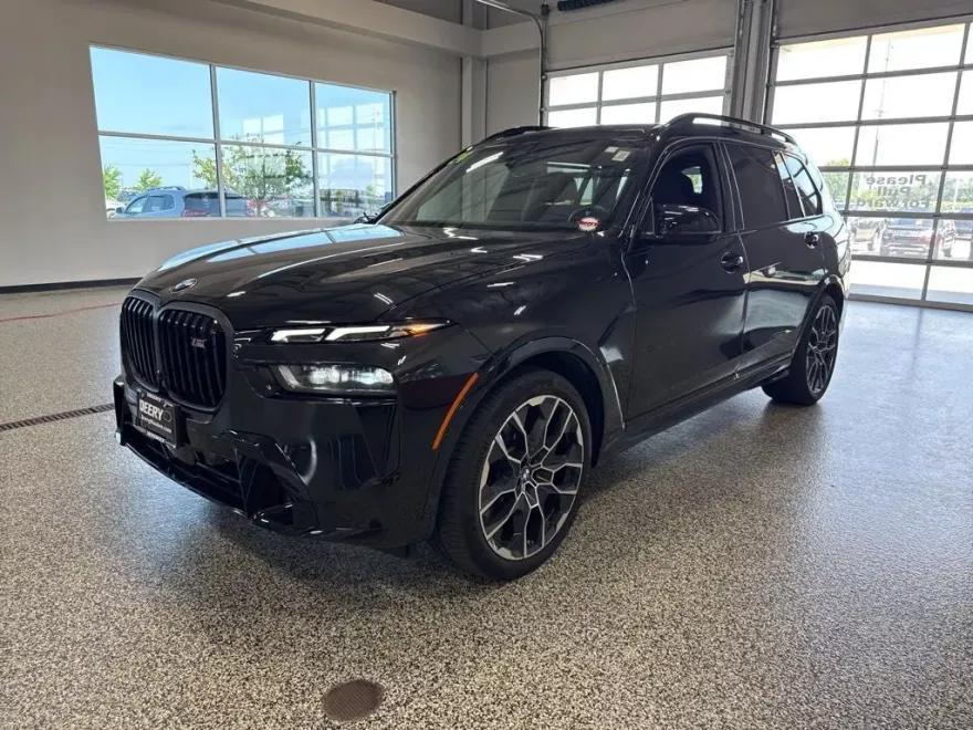2024 Bmw X7 M60i photo 2