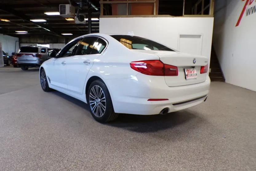 2018 Bmw 530i Sedan photo 1