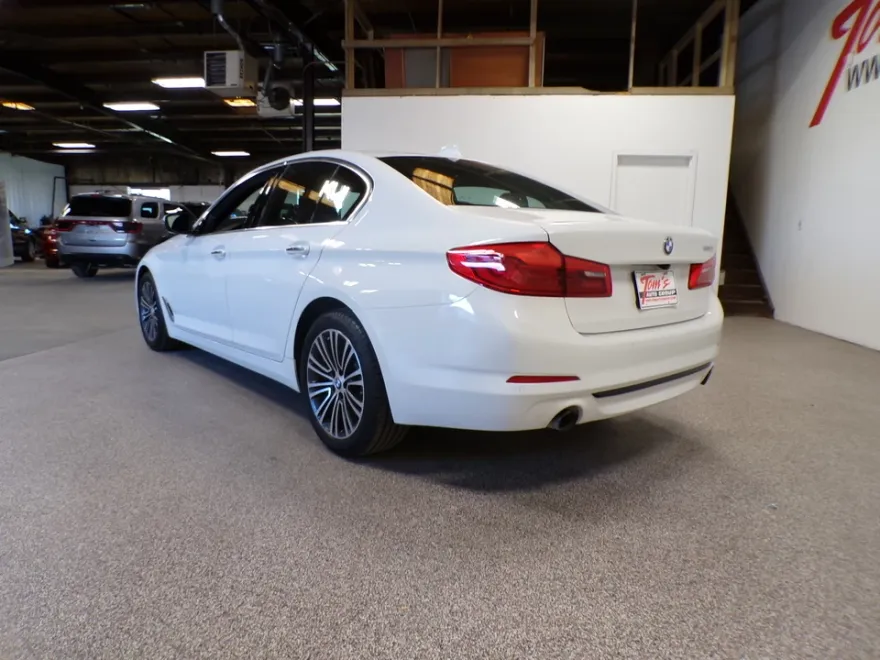 2018 Bmw 530i Sedan photo 1