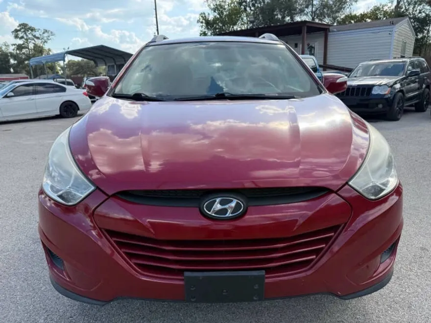 2012 Hyundai Tucson GLS Sport photo 1