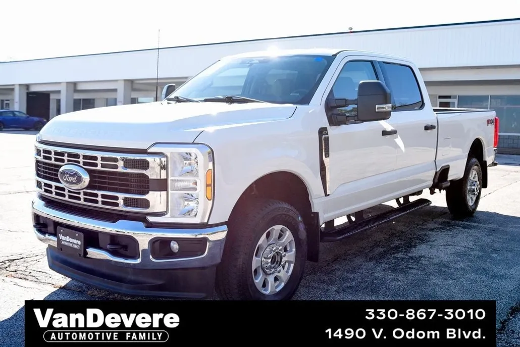 2024 Ford F-250 XLT photo 1