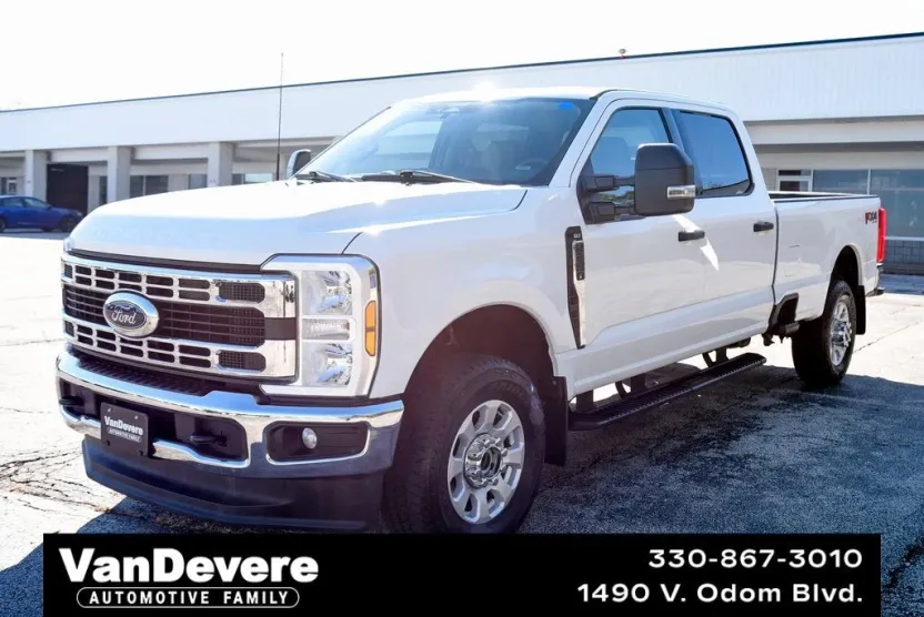 2024 Ford F-250 XLT photo 1