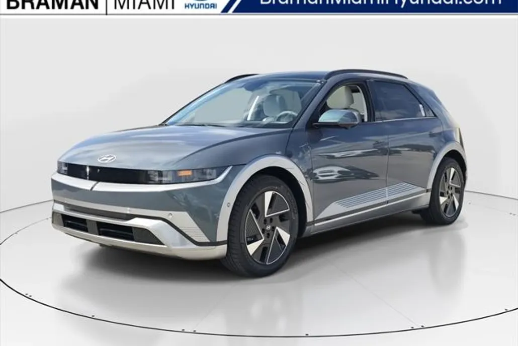 2025 Hyundai Ioniq 5 SEL photo 1