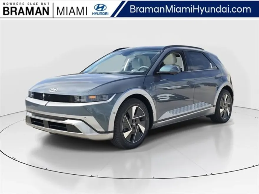 2025 Hyundai Ioniq 5 SEL photo 1