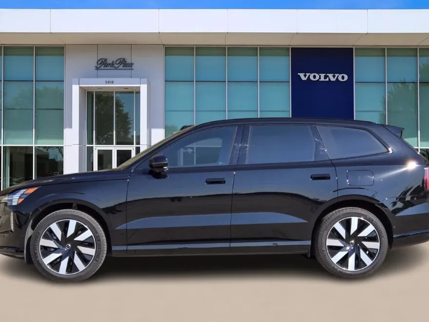 2025 Volvo EX90 Ultra photo 1