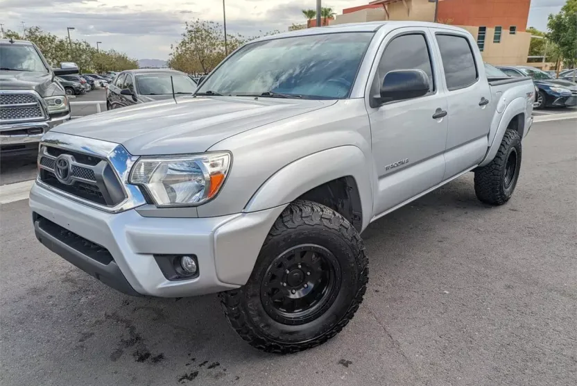2013 Toyota Tacoma 4x4 Double Cab Short Bed V6 photo 1