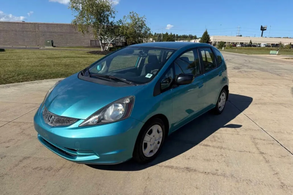 2012 Honda Fit Base photo 1