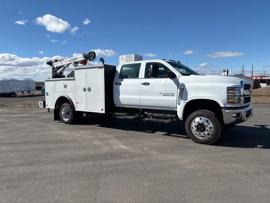2024 Chevrolet Silverado 5500HD Work Truck photo 1