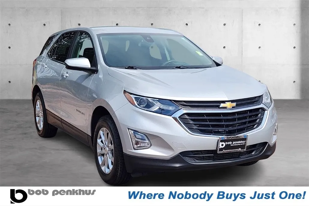 2021 Chevrolet Equinox LT photo 1