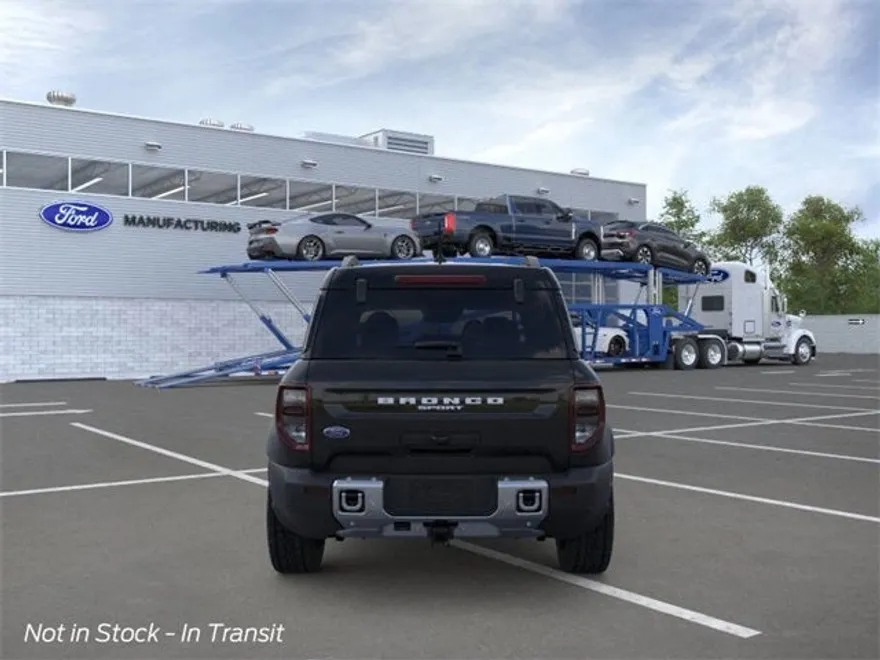 2025 Ford Bronco Sport Outer Banks photo 1