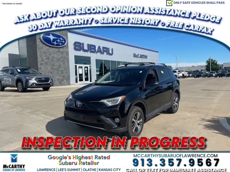 2016 Toyota RAV4 XLE photo 1