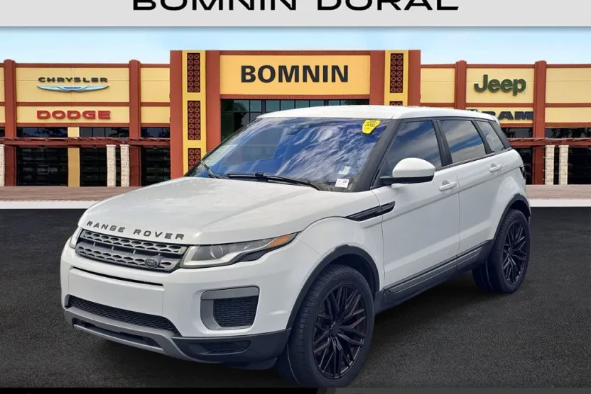 2016 Land Rover Range Rover Evoque SE photo 1