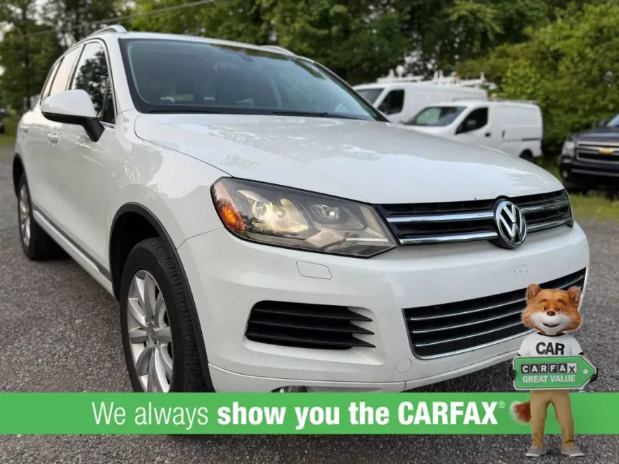 2013 Volkswagen Touareg VR6 Sport photo 1