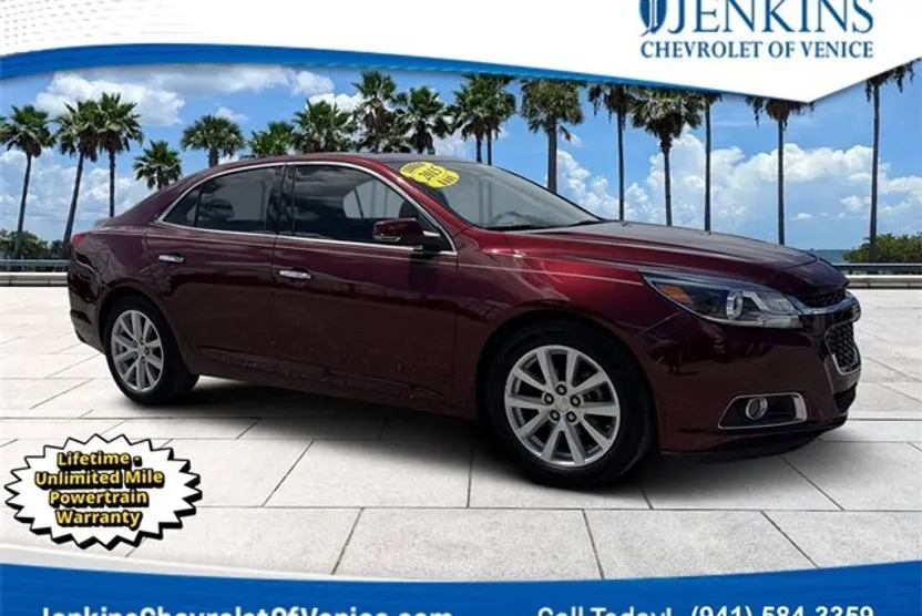 2015 Chevrolet Malibu LTZ photo 1