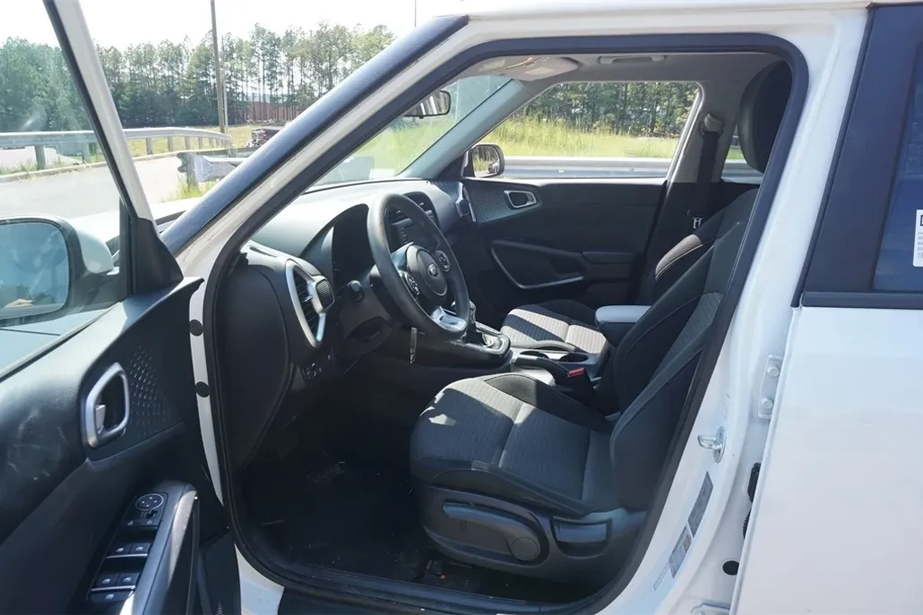 2020 Kia Soul S photo 1
