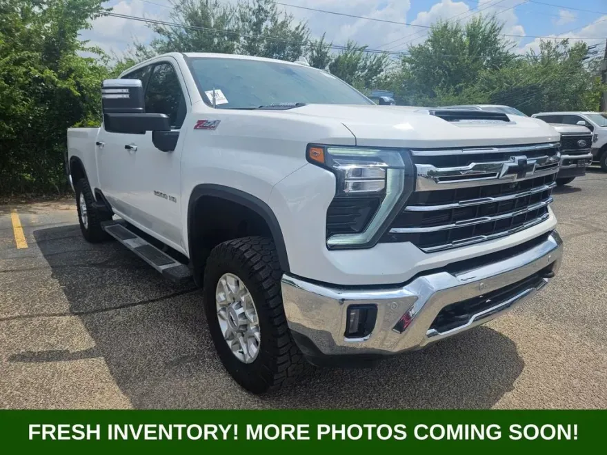 2024 Chevrolet Silverado 2500HD LTZ photo 1