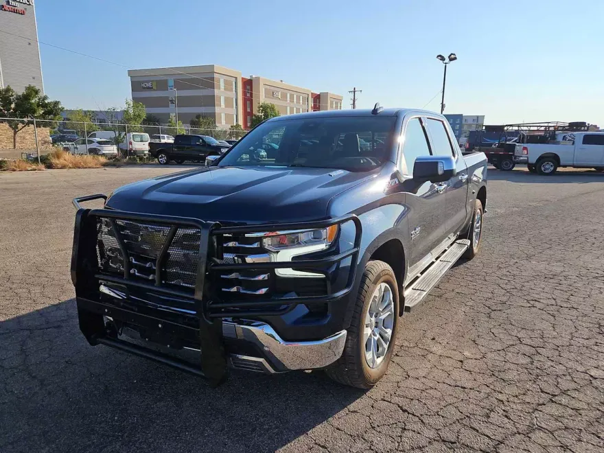 2022 Chevrolet Silverado 1500 LTZ photo 1