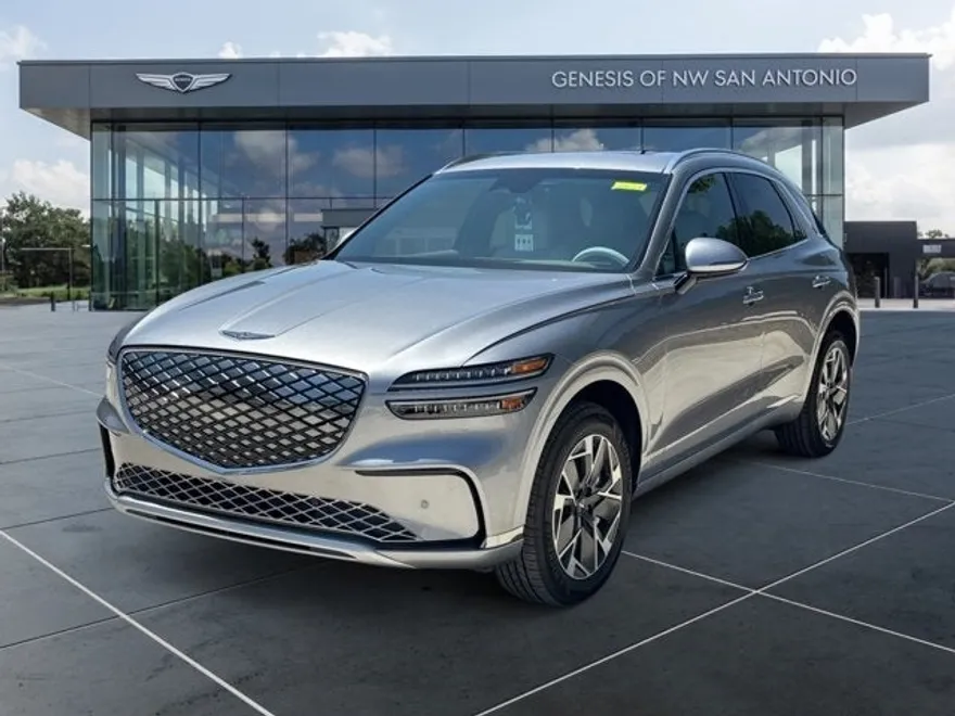 2026 Genesis Electrified GV70 photo 1