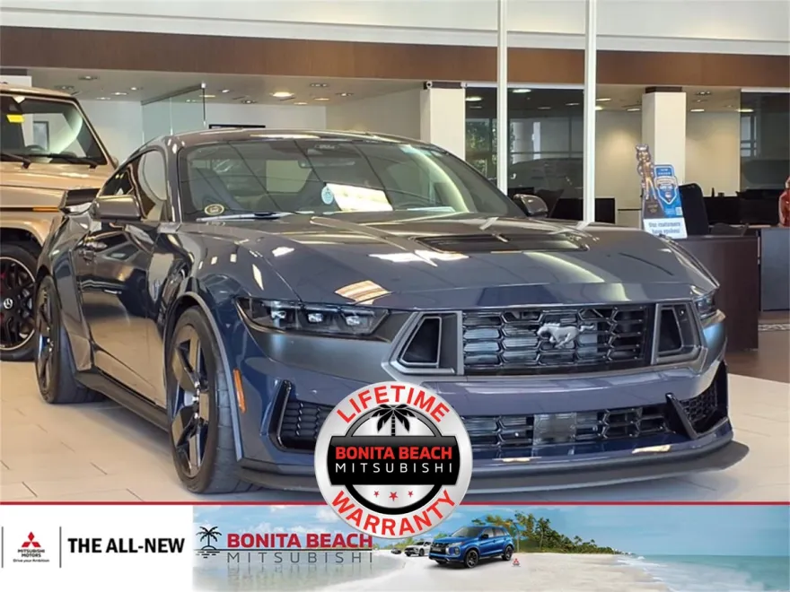 2024 Ford Mustang Dark Horse photo 1