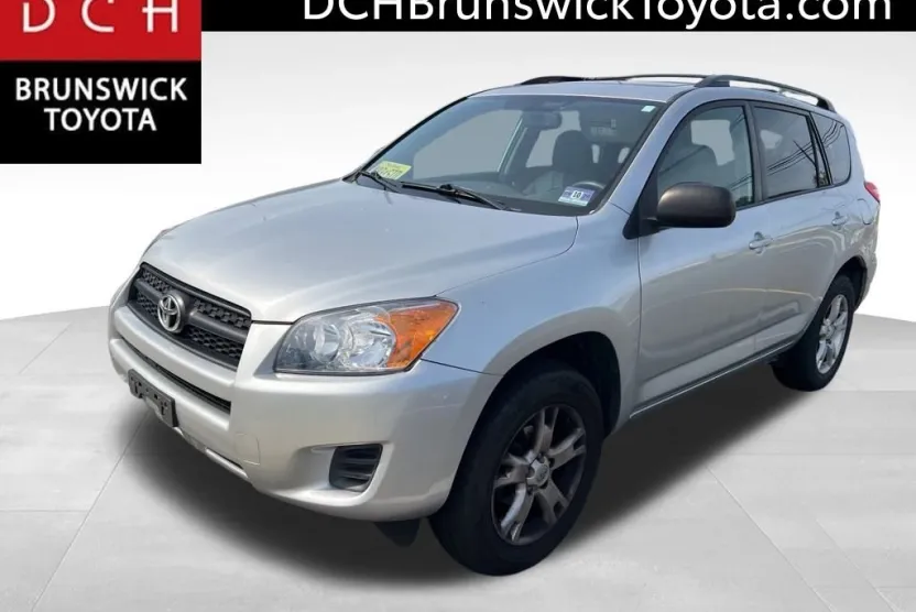 2011 Toyota RAV4 Base photo 1
