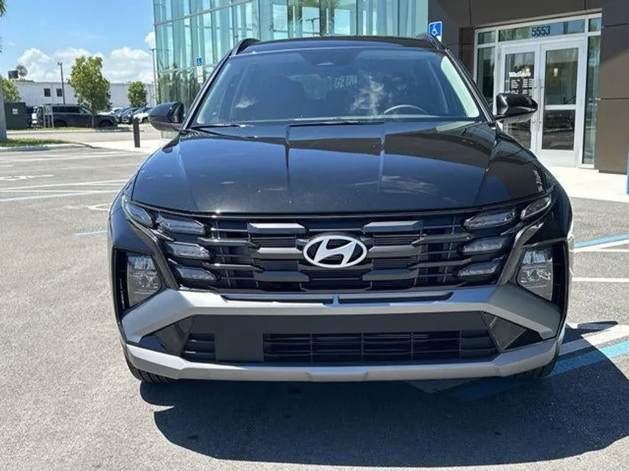 2026 Hyundai Tucson SEL photo 1