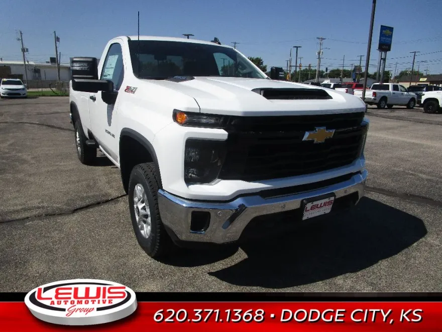 2025 Chevrolet Silverado 2500HD photo 1