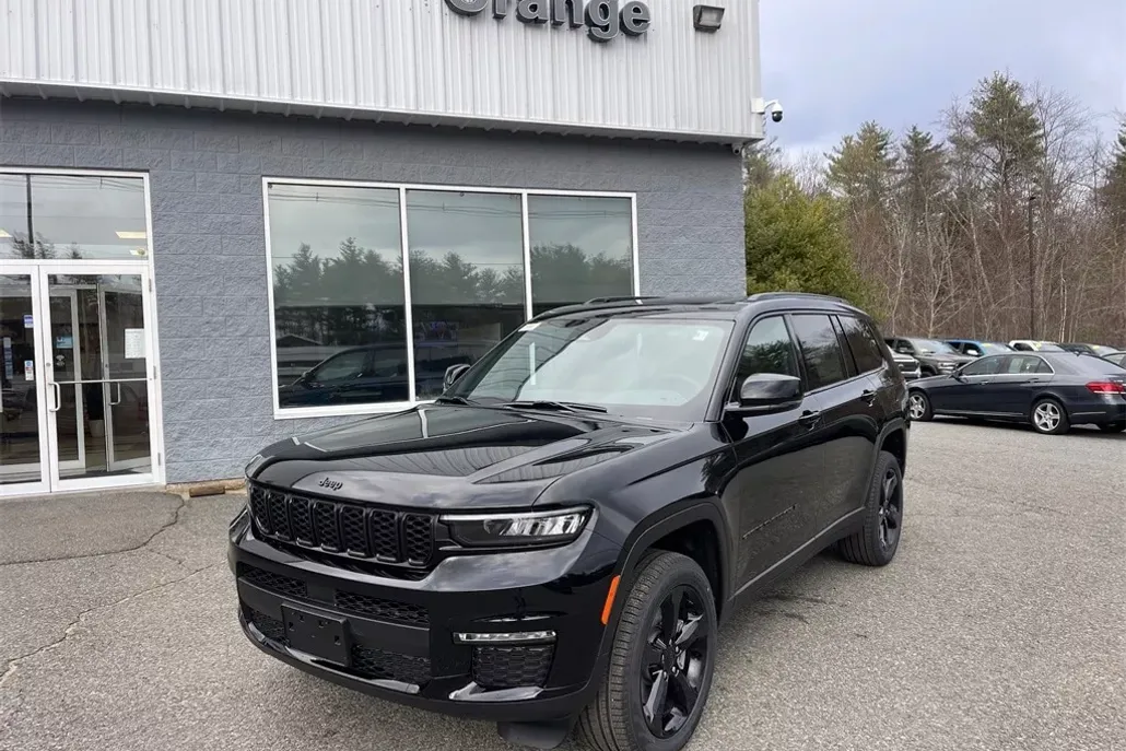 2025 Jeep Grand Cherokee L photo 1